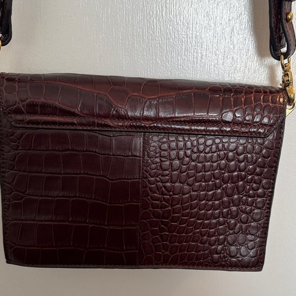Zara Brown Croc-Embossed Crossbody with Gold Hardware - Picture 5 of 6